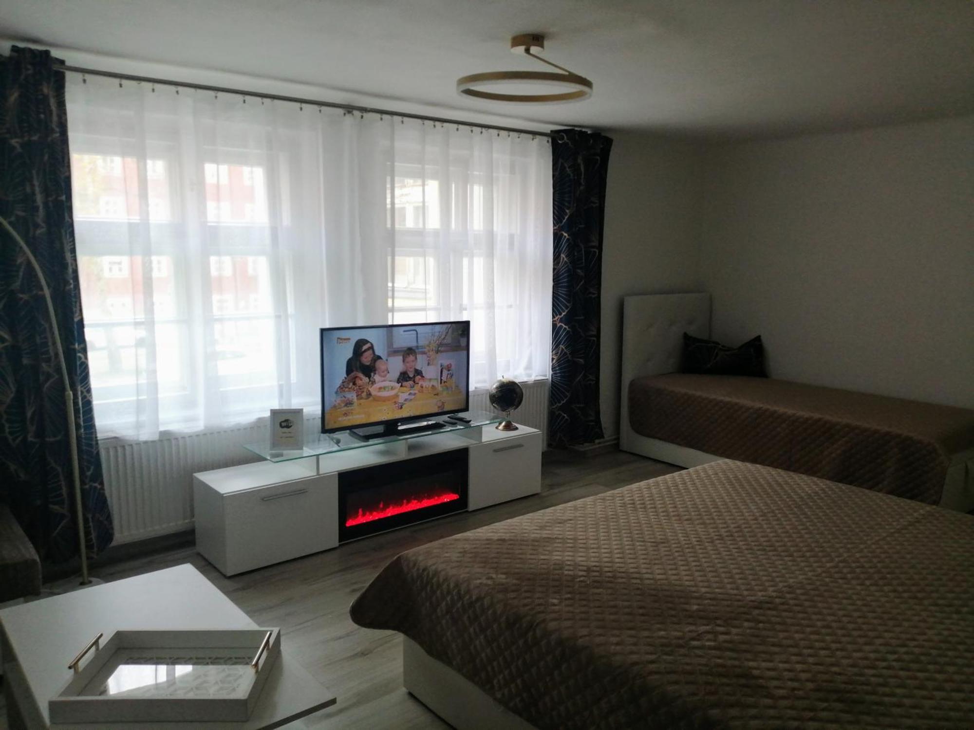 Apartman Deluxe Cheb Bagian luar foto